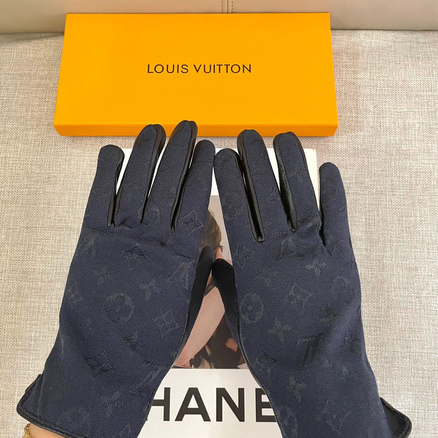 Louis Vuitton Gloves  - DesignerGu