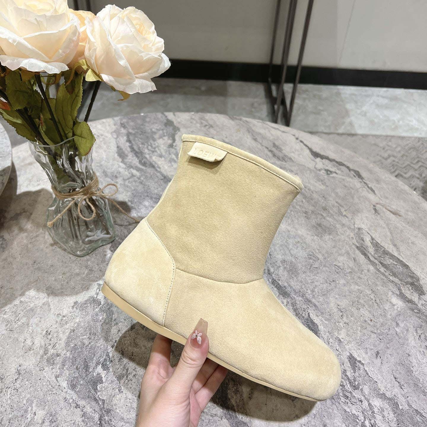 Loewe Lago Boot In Suede And Shearling - DesignerGu