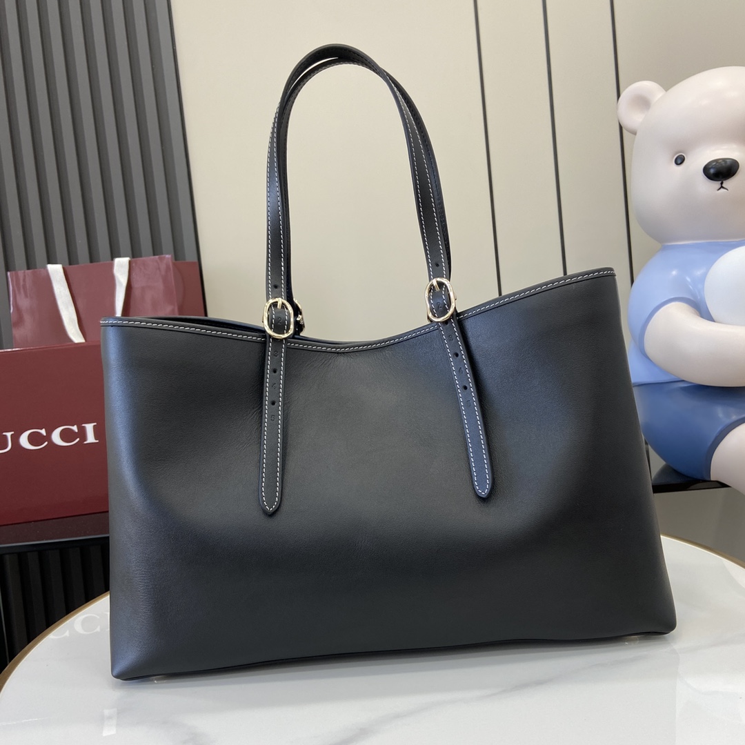 Gucci GG Emblem Medium Tote Bag - DesignerGu