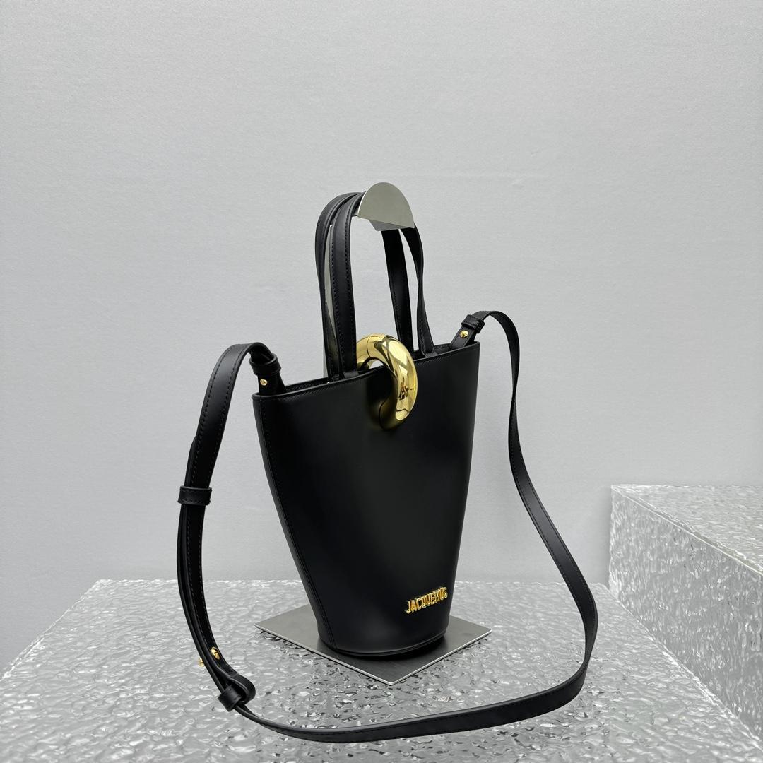 Jacquemus Le Petit Bambola Bag （10x10x20cm） - DesignerGu