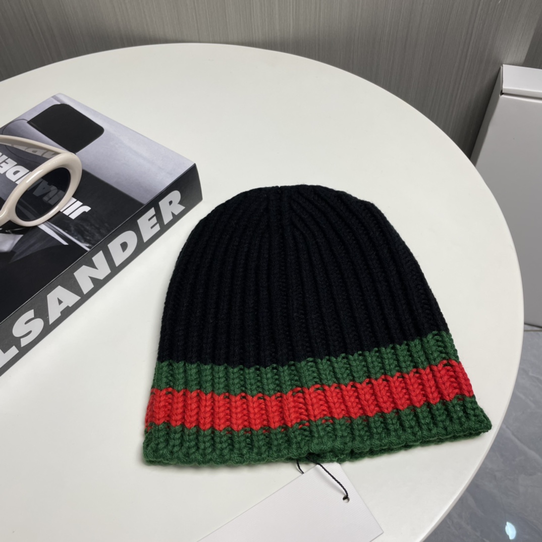 Gucci Beanie  - DesignerGu