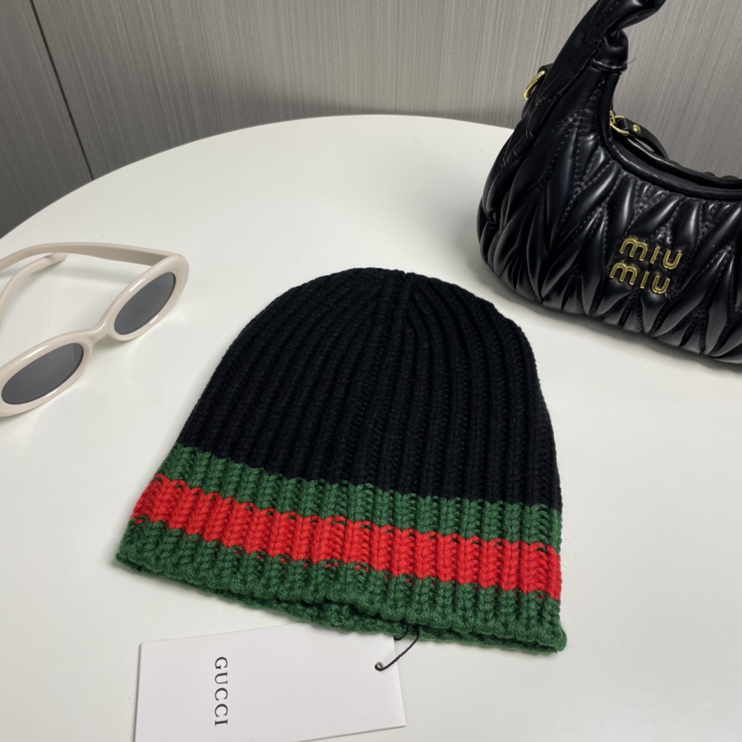 Gucci Beanie  - DesignerGu