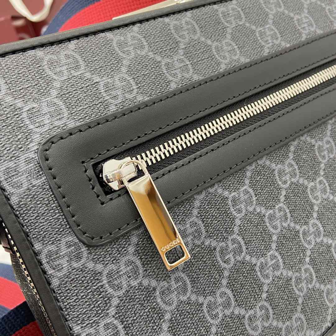 Gucci Medium GG Crossbody Bag - DesignerGu