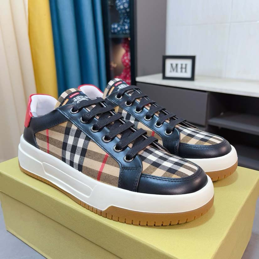 Burberry Sneakers - DesignerGu