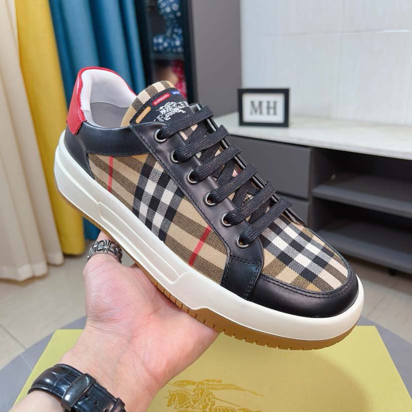 Burberry Sneakers - DesignerGu