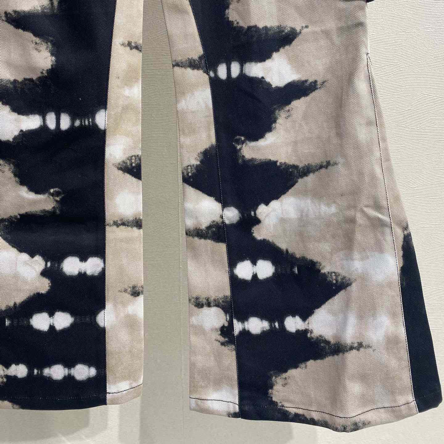 Louis Vuitton Tie-Dye Workwear Denim Jeans - DesignerGu