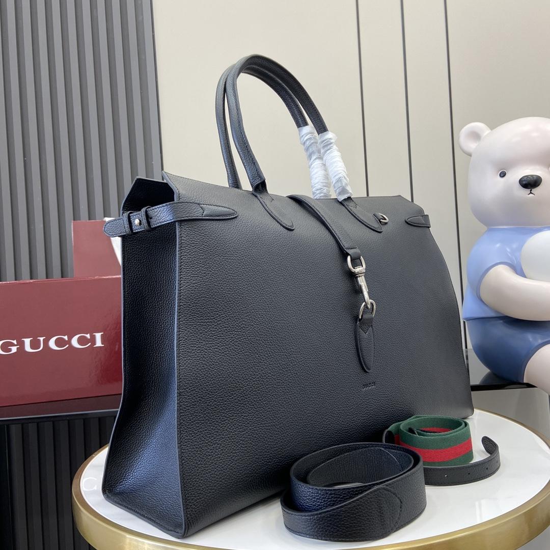 Gucci Large Tote Bag With Hook Closure - DesignerGu