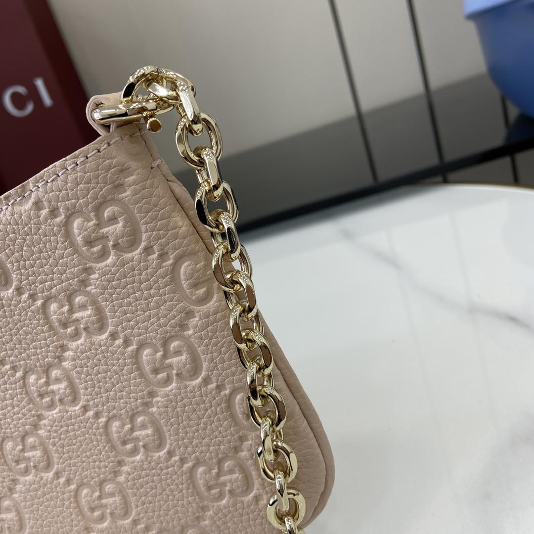 Gucci GG Emblem Super Mini Bag - DesignerGu