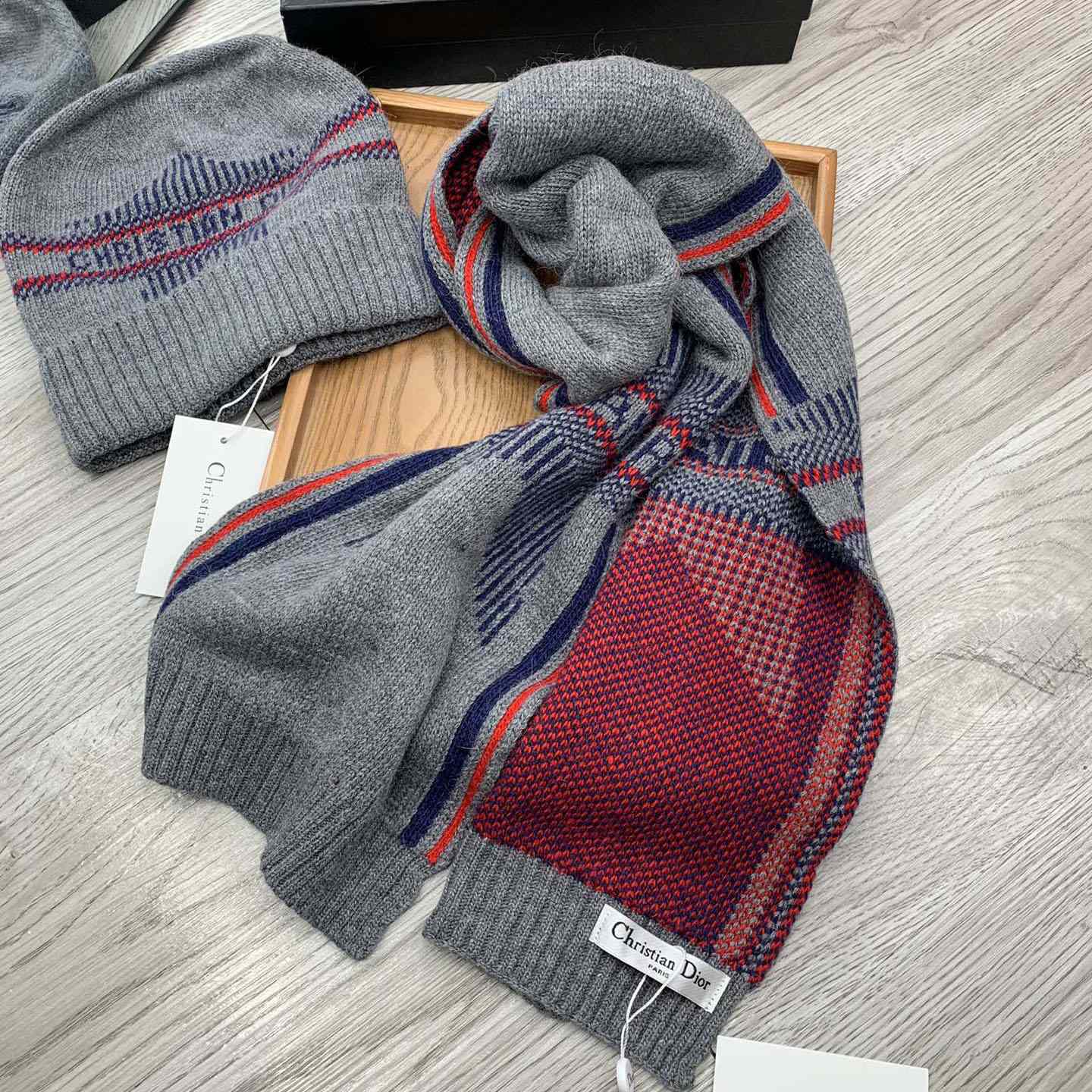 Dior Beanie And Scarf - DesignerGu