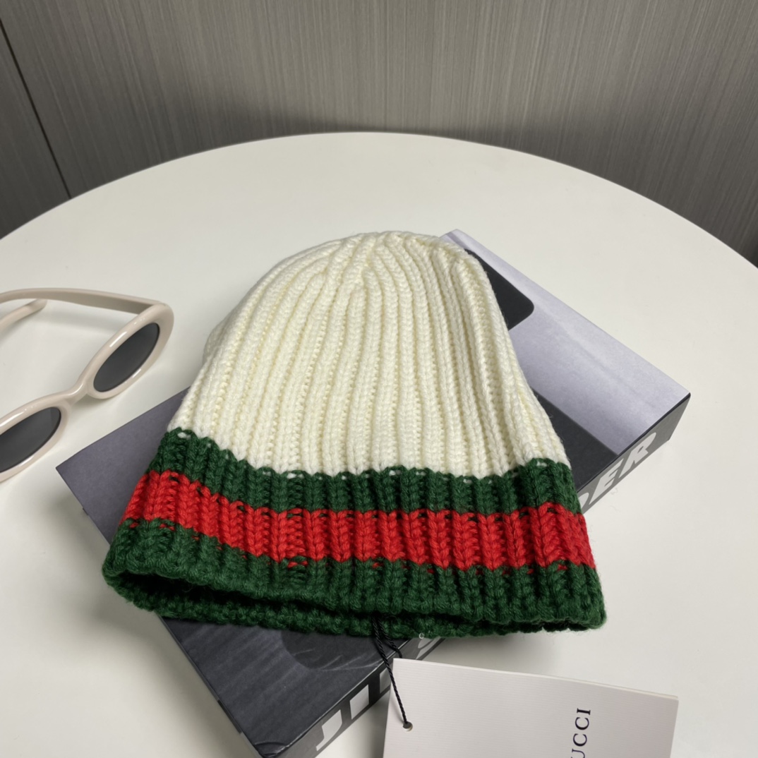 Gucci Beanie  - DesignerGu