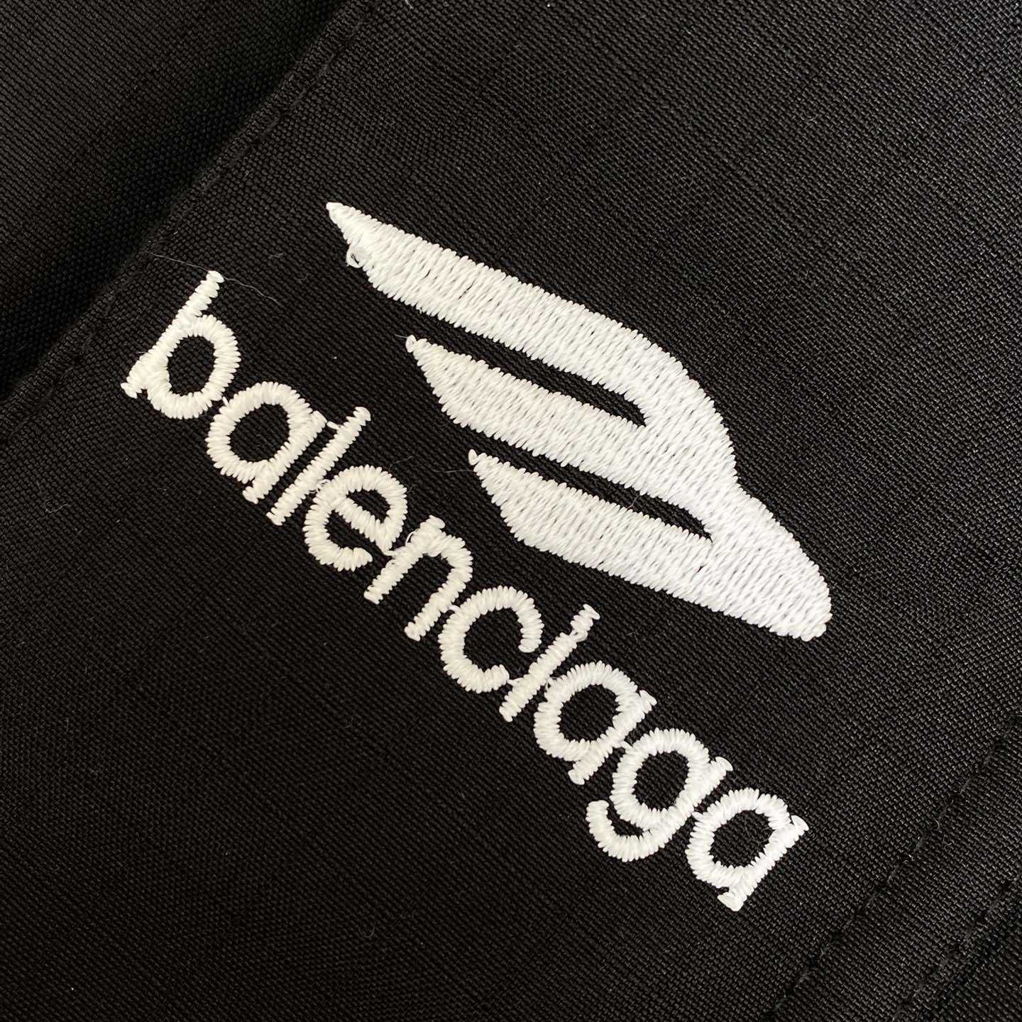 Balenciaga 3B Sports Icon Hooded Ski Parka - DesignerGu