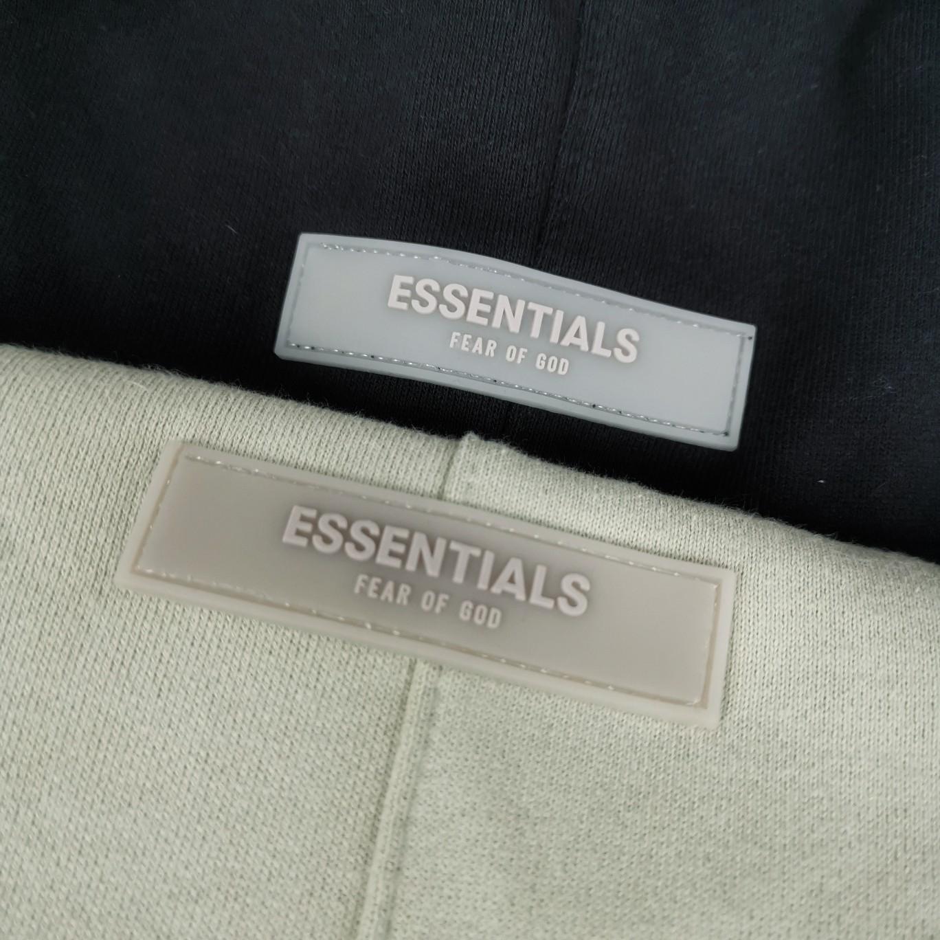 Fear of God Essentials Sweatpants - DesignerGu