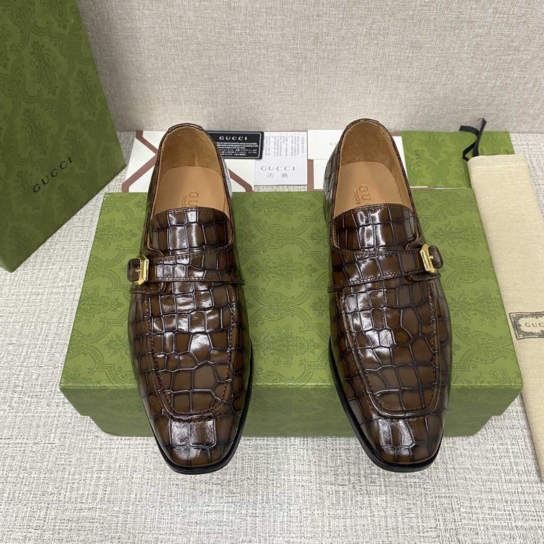 Gucci Men's Loafer - DesignerGu