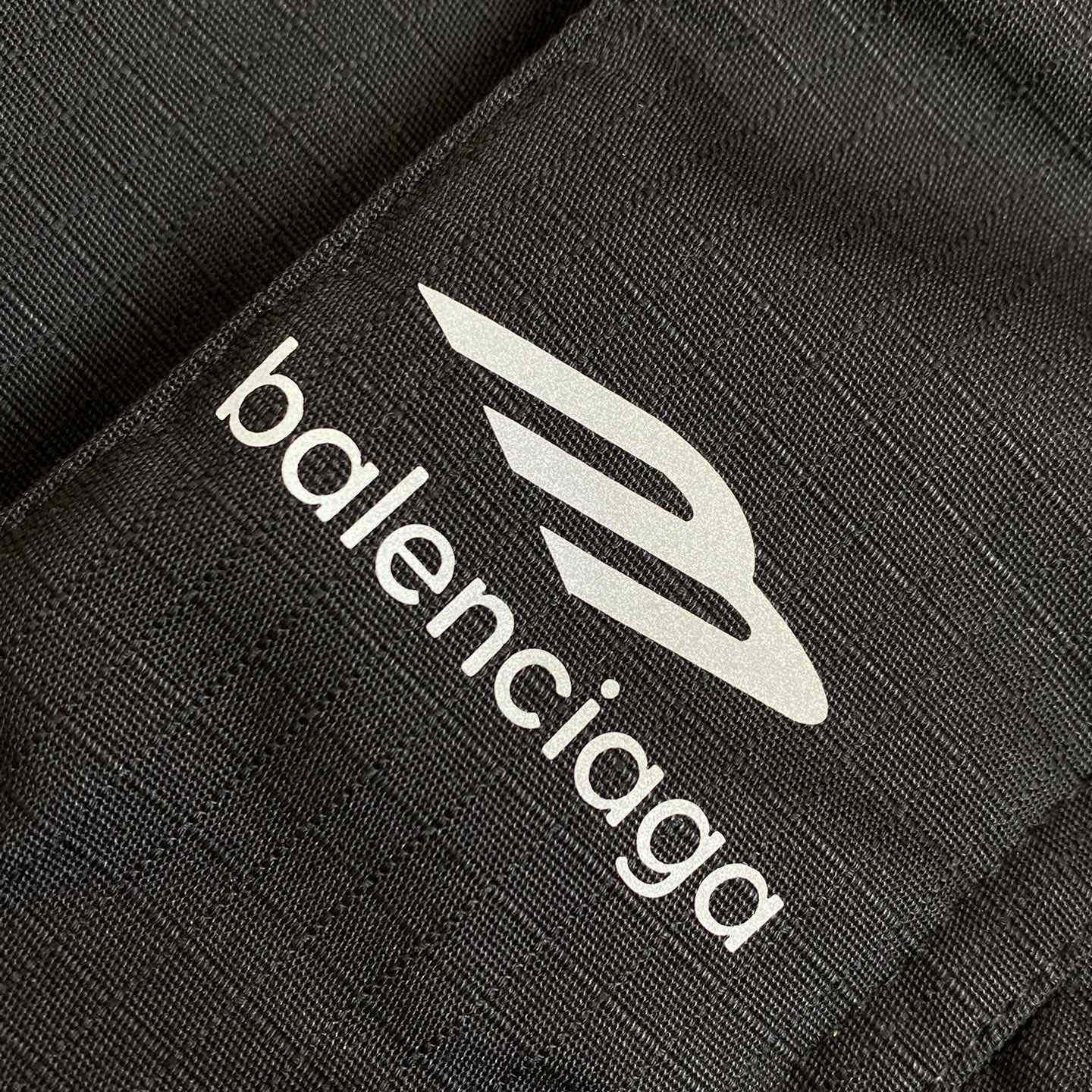 Balenciaga 3B Sports Icon Ski Parka In Black  - DesignerGu