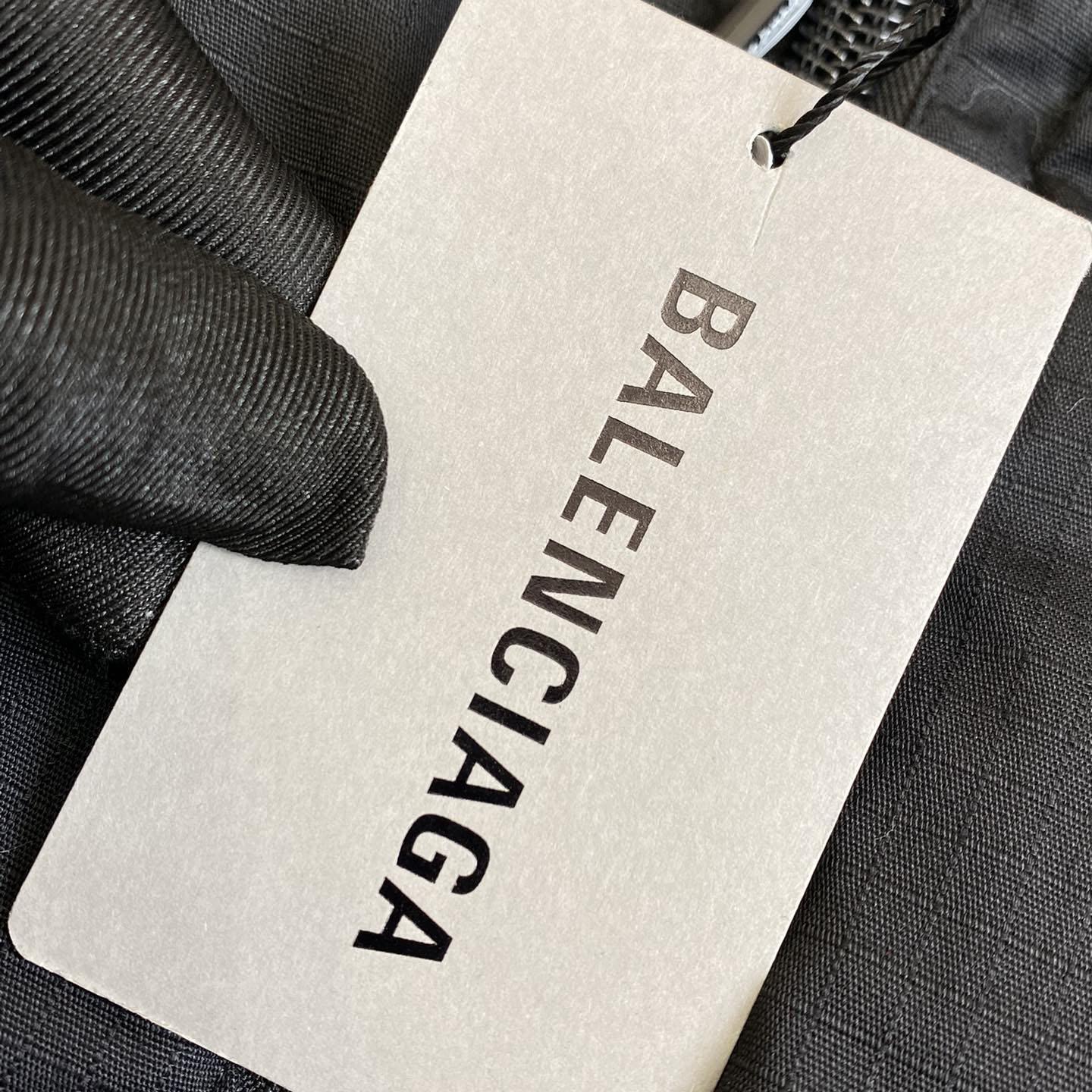 Balenciaga 3B Sports Icon Ski Parka In Black  - DesignerGu