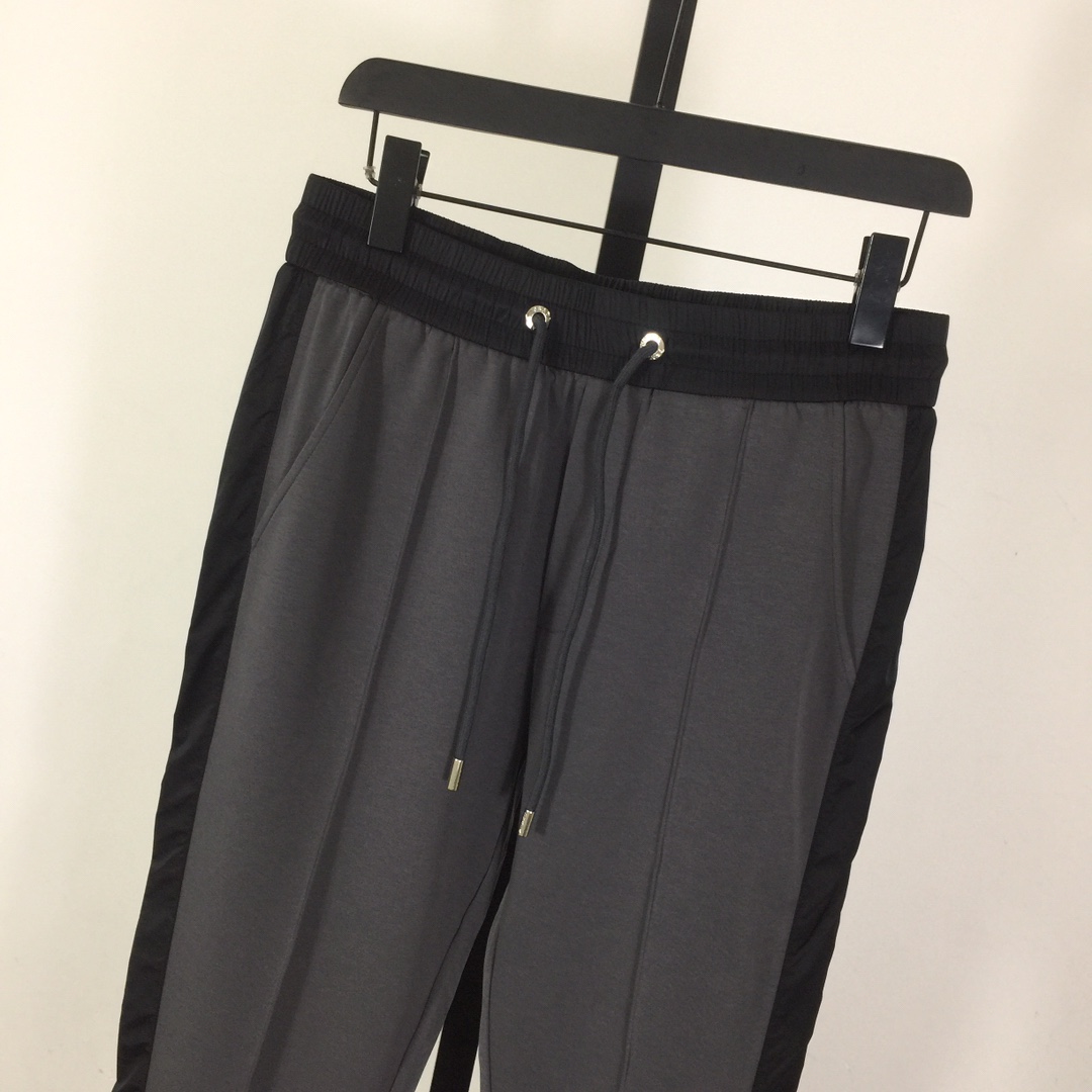 Prada Cotton Pants - DesignerGu