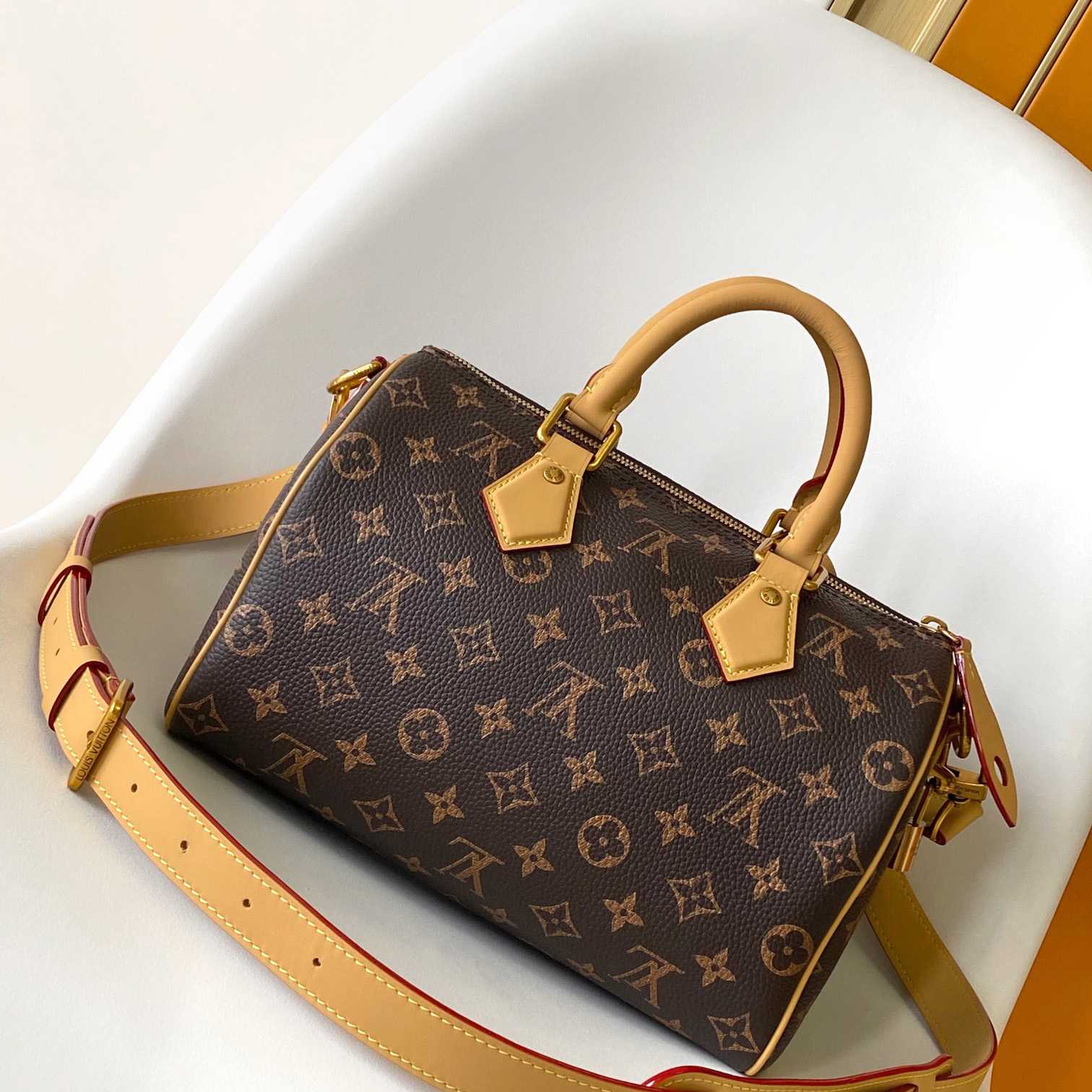 Louis Vuitton Speedy P9 Bandoulière 25   M24443 - DesignerGu