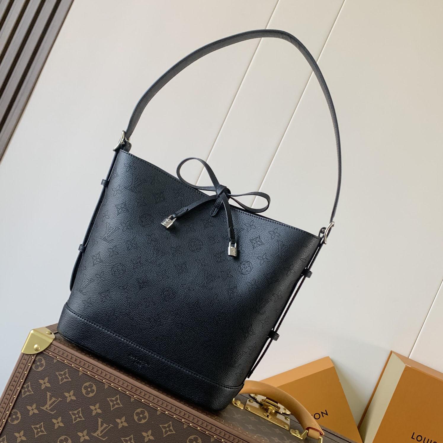 Louis Vuitton Flore  M12139 - DesignerGu