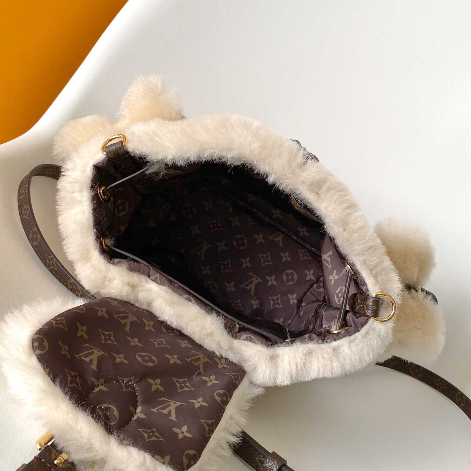 Louis Vuitton Nano Teddy Backpack   M11919 - DesignerGu