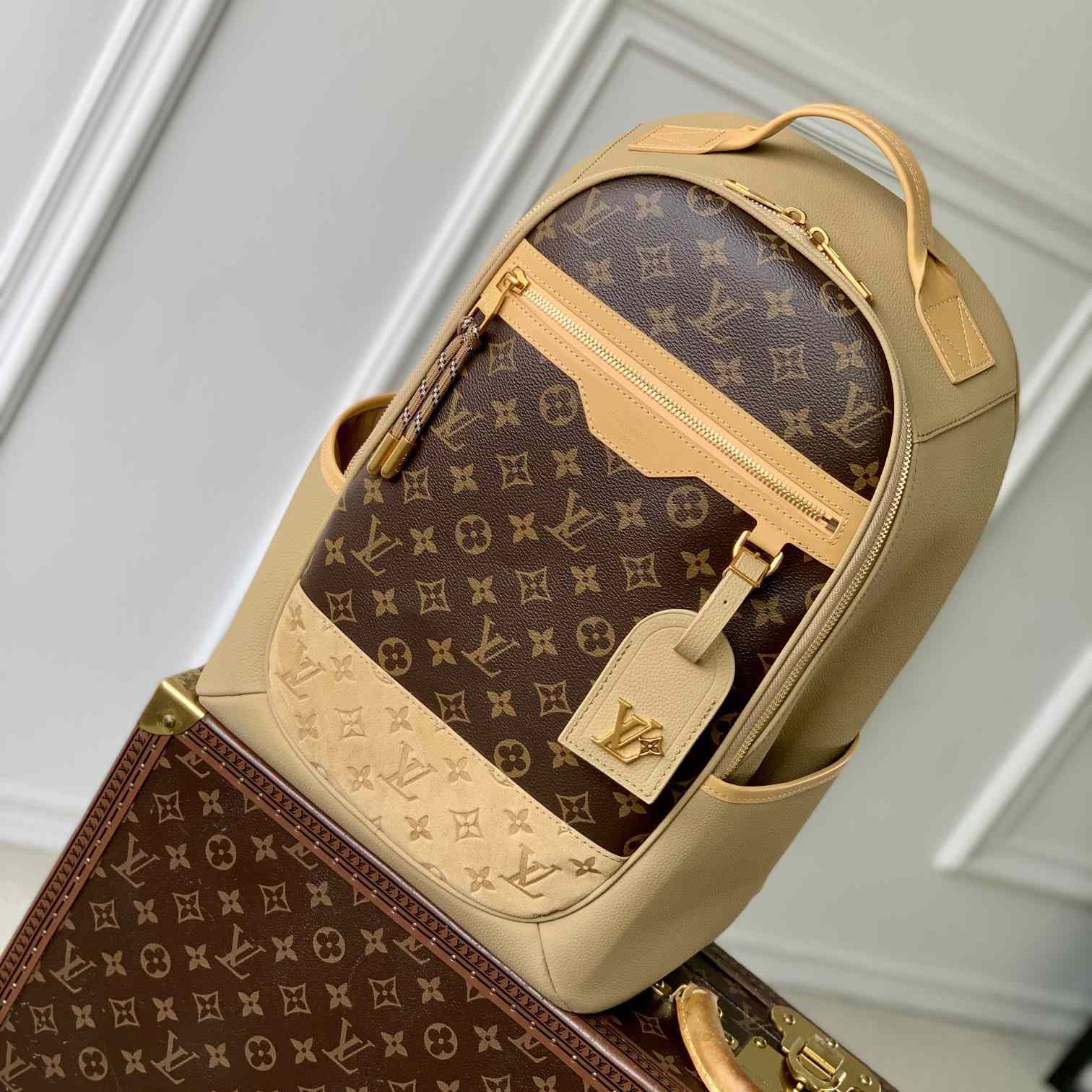 Louis Vuitton Outdoor Backpack   M12624 - DesignerGu