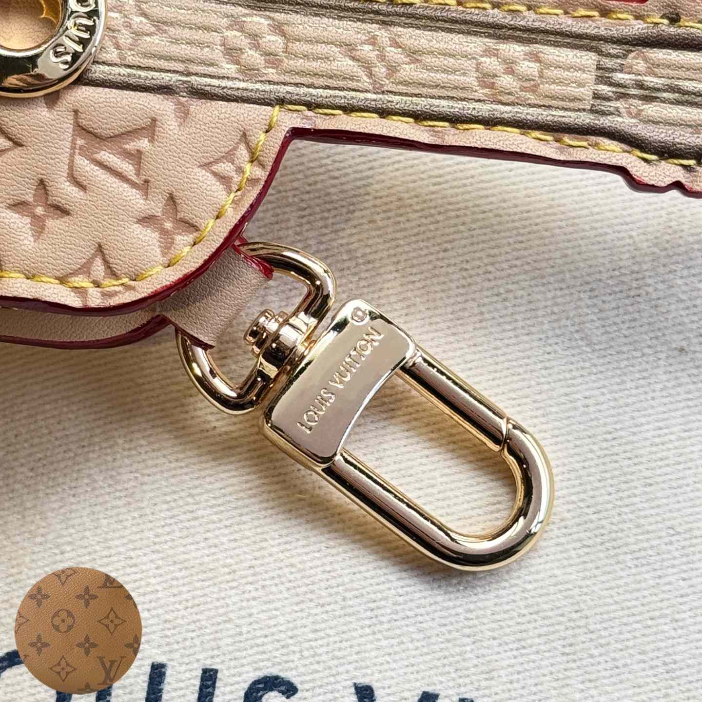 Louis Vuitton Guitar Pouch Bag Charm   M02032 - DesignerGu