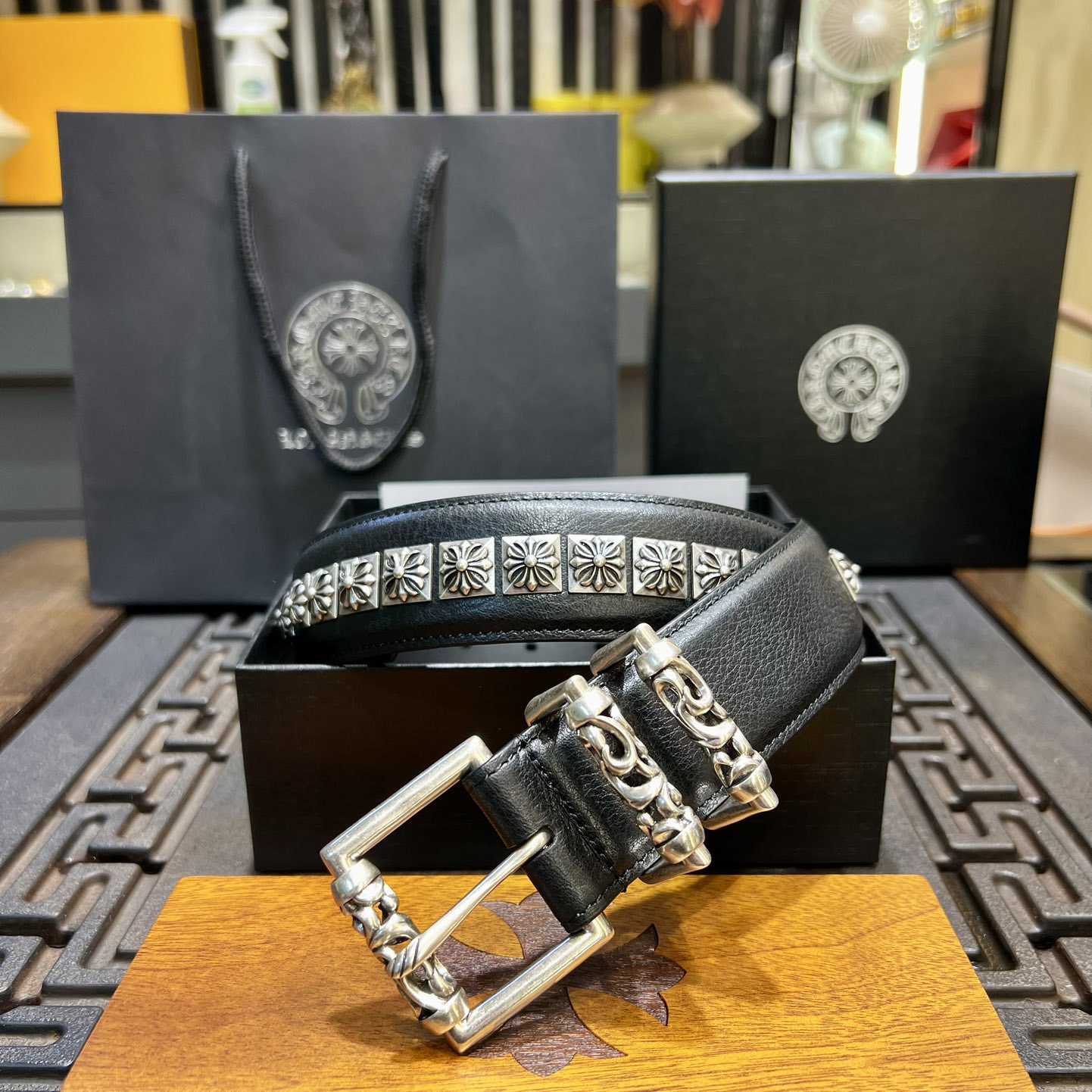 Chrome Hearts Retro Punk Rock Genuine Leather Belt   38MM - DesignerGu