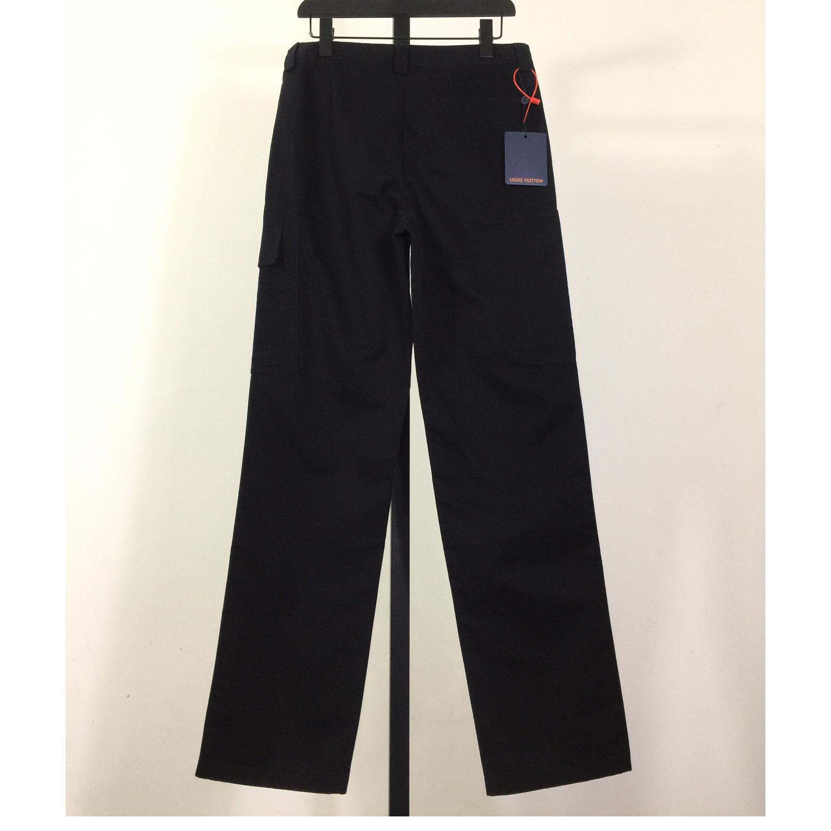 Louis Vuitton Signature Cotton Cargo Pants  1AFJ90 - DesignerGu