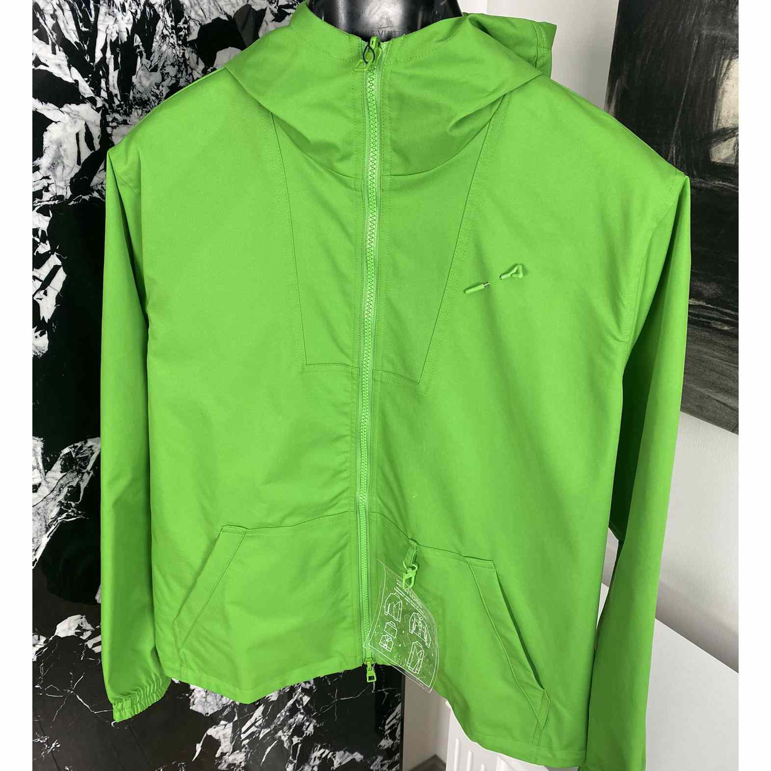 Louis Vuitton Windbreaker - DesignerGu