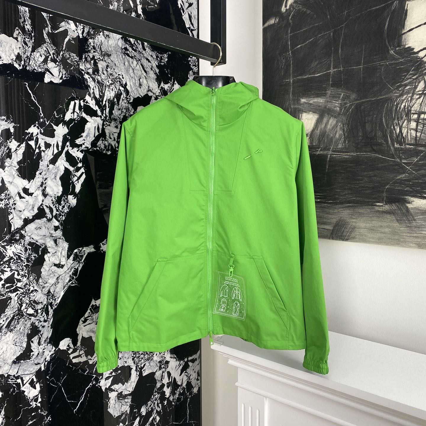 Louis Vuitton Windbreaker - DesignerGu