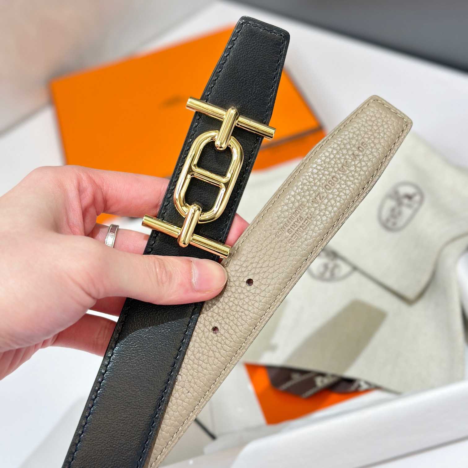 Hermes Ancre Buckle & Reversible Leather Strap 32mm - DesignerGu