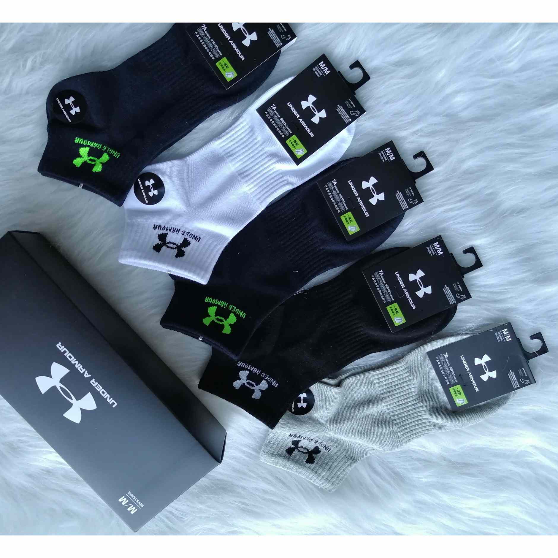 Under Armour Socks/Box - DesignerGu