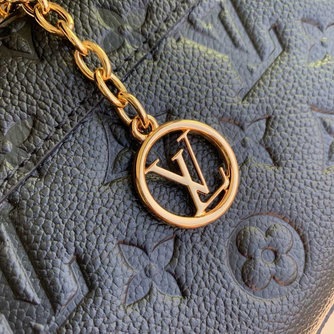 Louis Vuitton Nano Madeleine  M12144 - DesignerGu