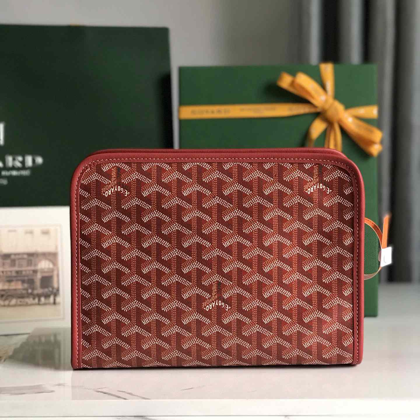 Goyard Jouvence PM Toiletry Bag - DesignerGu