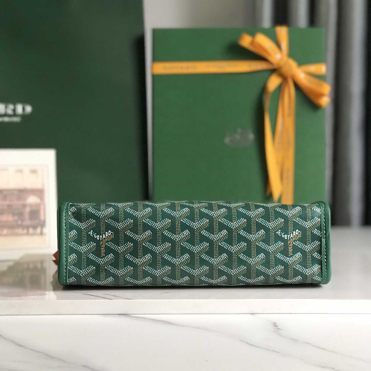 Goyard Jouvence PM Toiletry Bag - DesignerGu