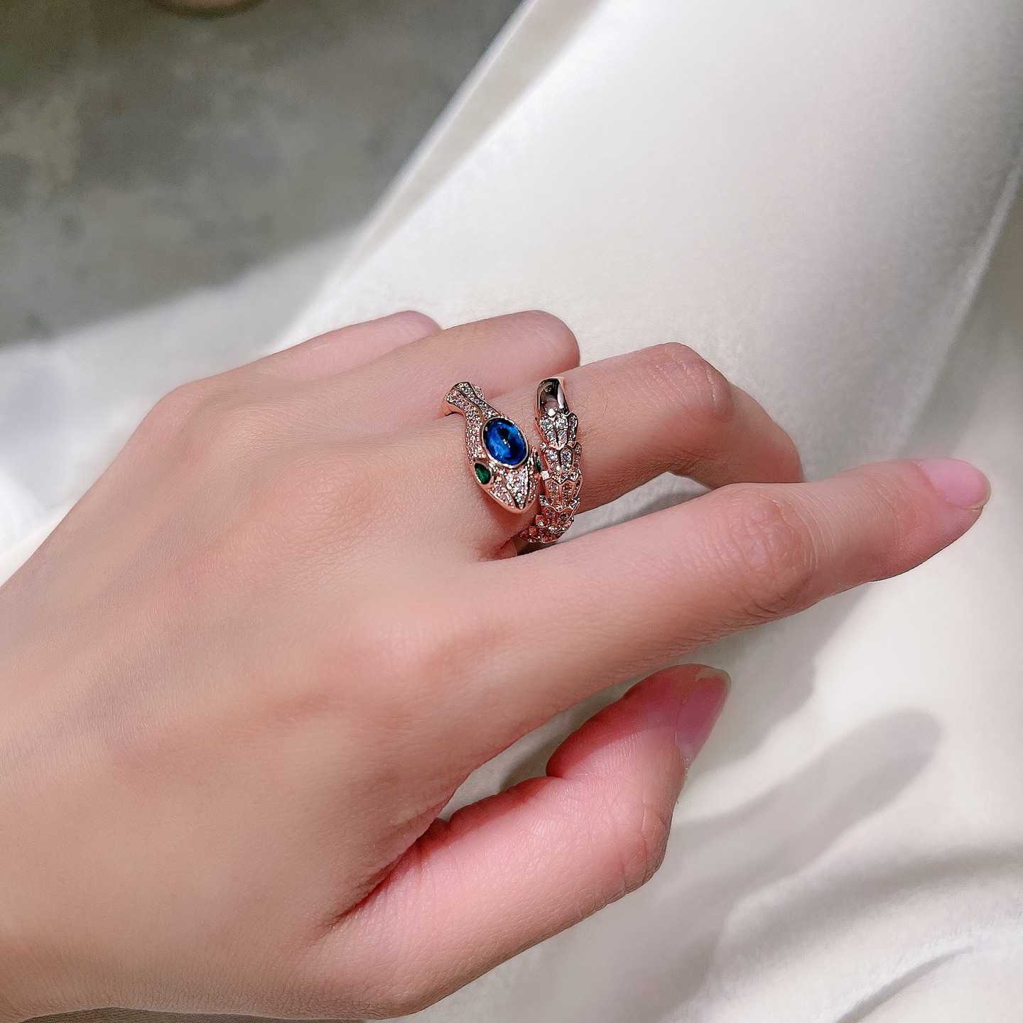 Bvlgari Ring - DesignerGu