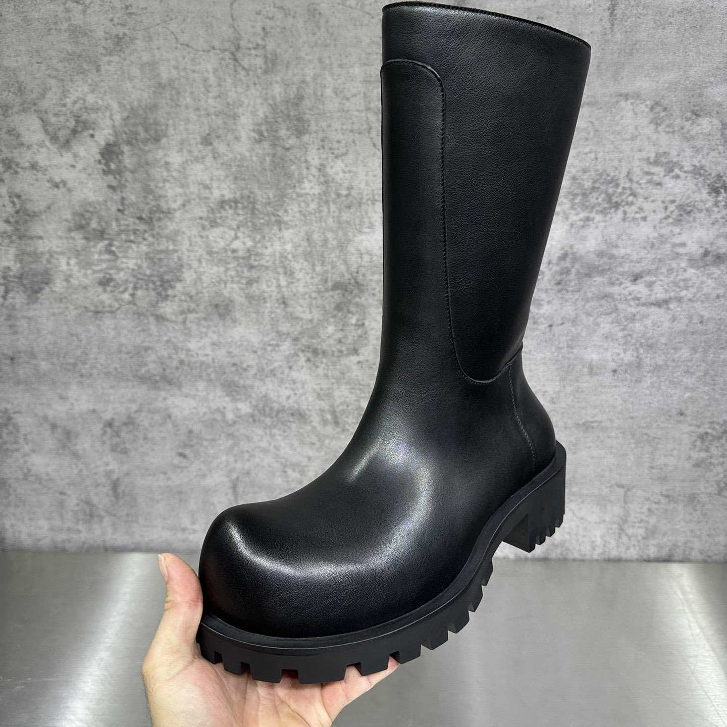 Balenciaga Hummer Boot - DesignerGu