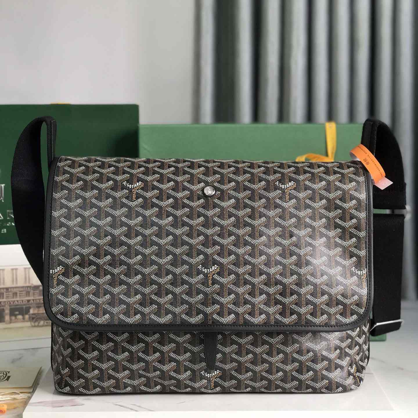 Goyard Capetien MM Messenger Bag   - DesignerGu