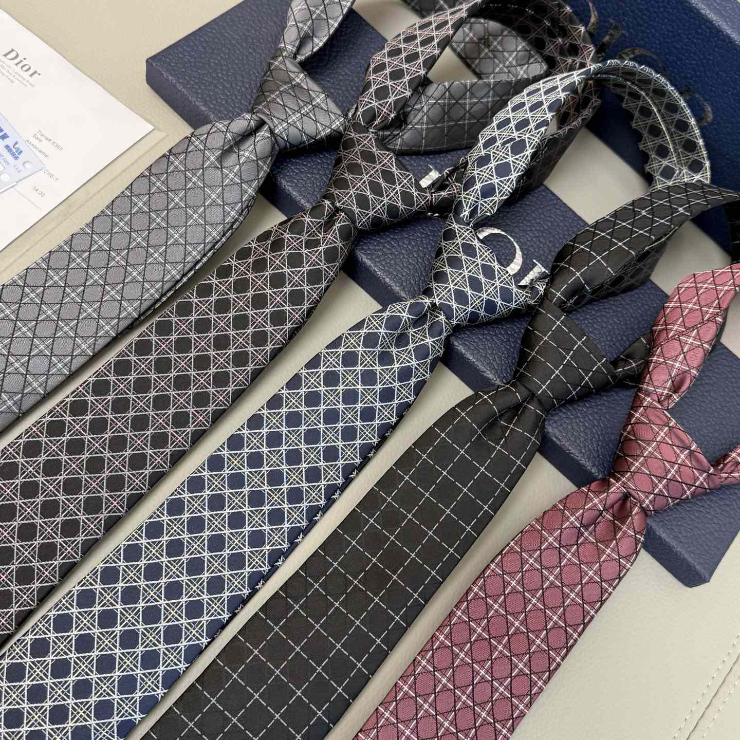 Dior Tie - DesignerGu