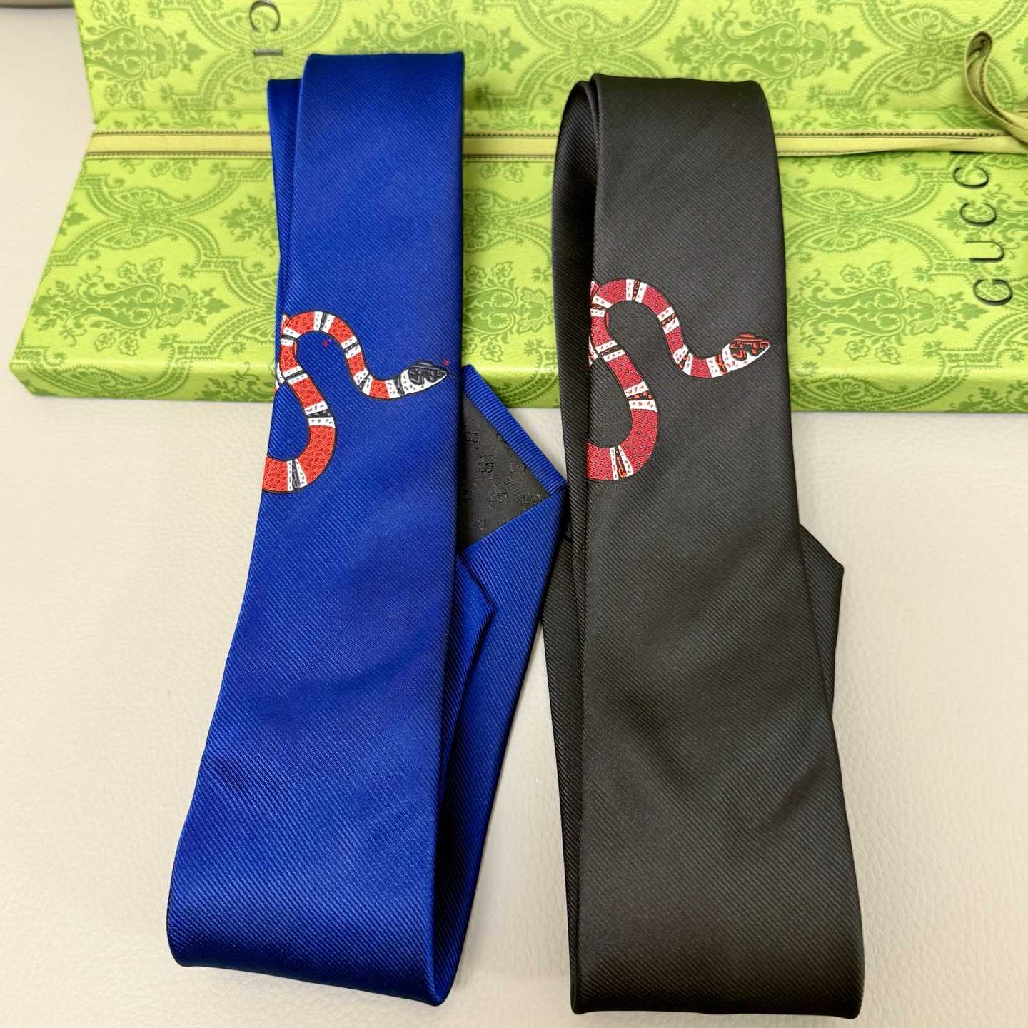 Gucci Silk Jacquard Tie - DesignerGu