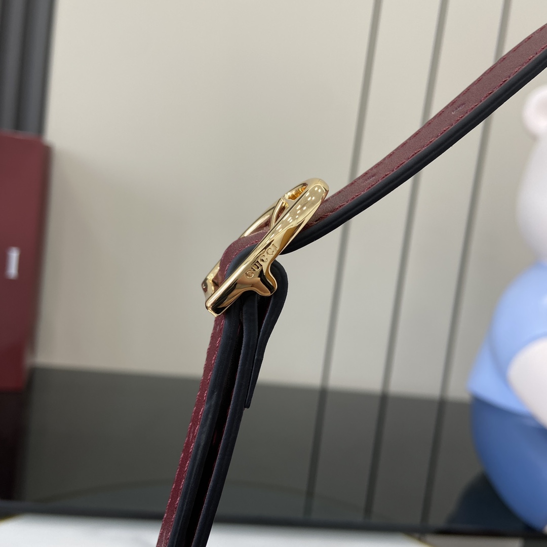 Gucci 73 Mini Bucket Bag - DesignerGu