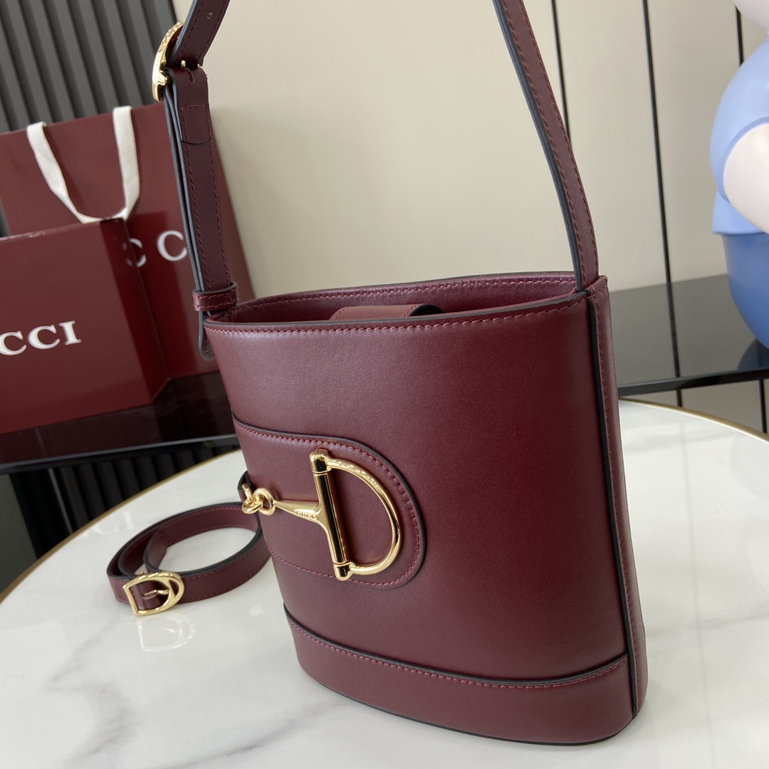 Gucci 73 Mini Bucket Bag - DesignerGu