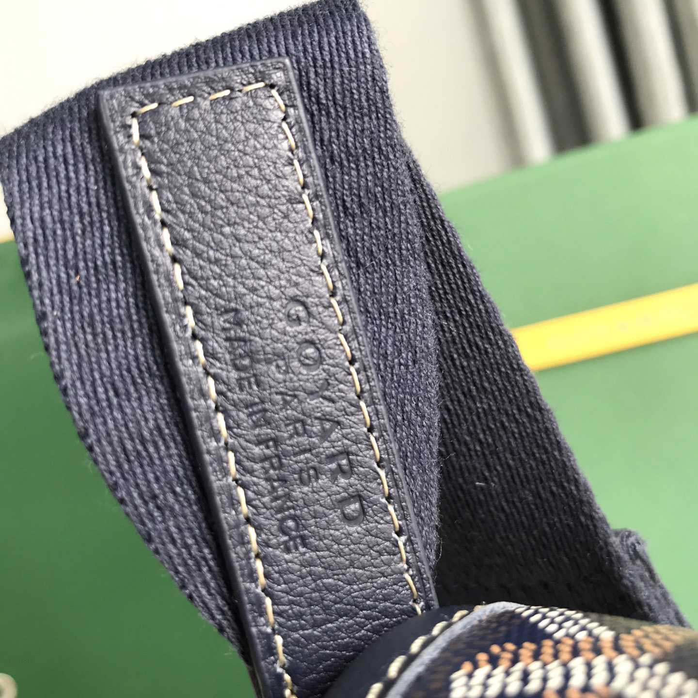 Goyard Capetien MM Messenger Bag   - DesignerGu