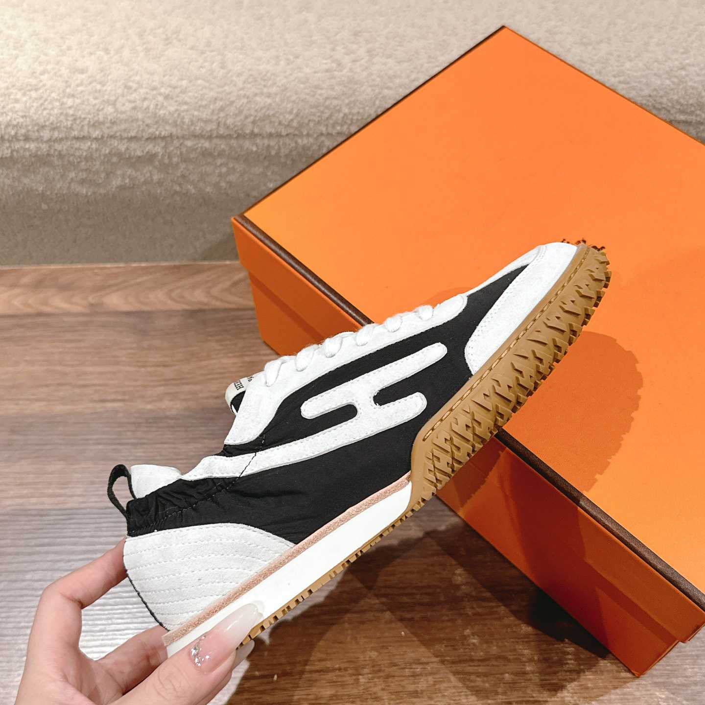 Hermes Jet Sneaker - DesignerGu