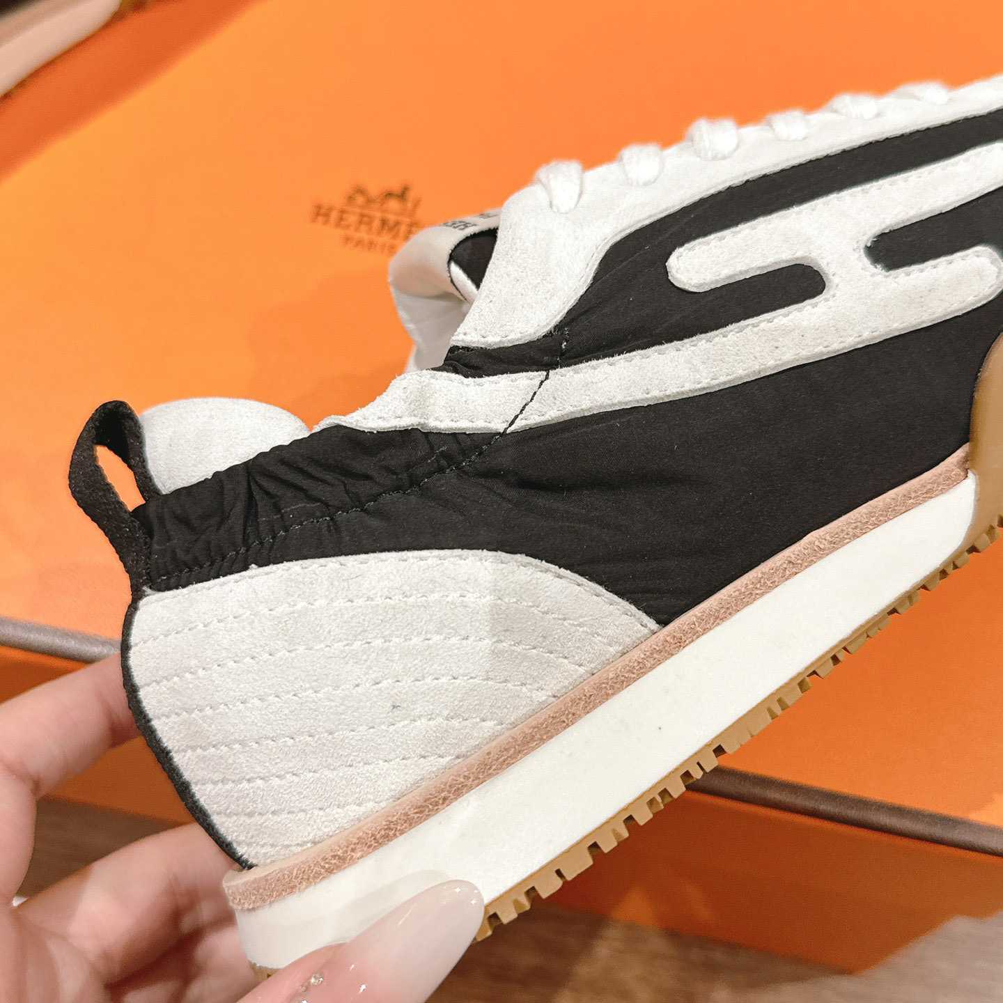 Hermes Jet Sneaker - DesignerGu