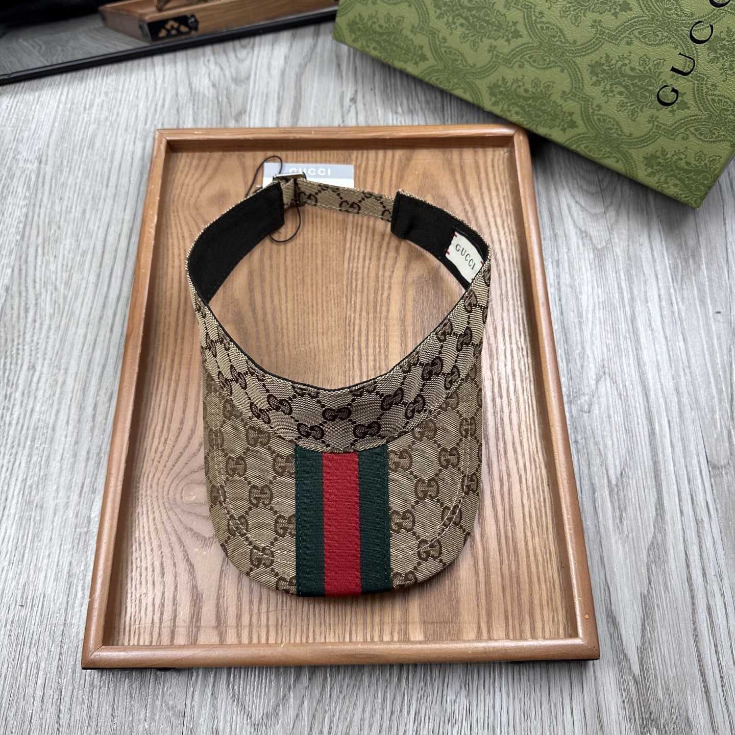 Gucci Original GG Canvas Visor With Web - DesignerGu