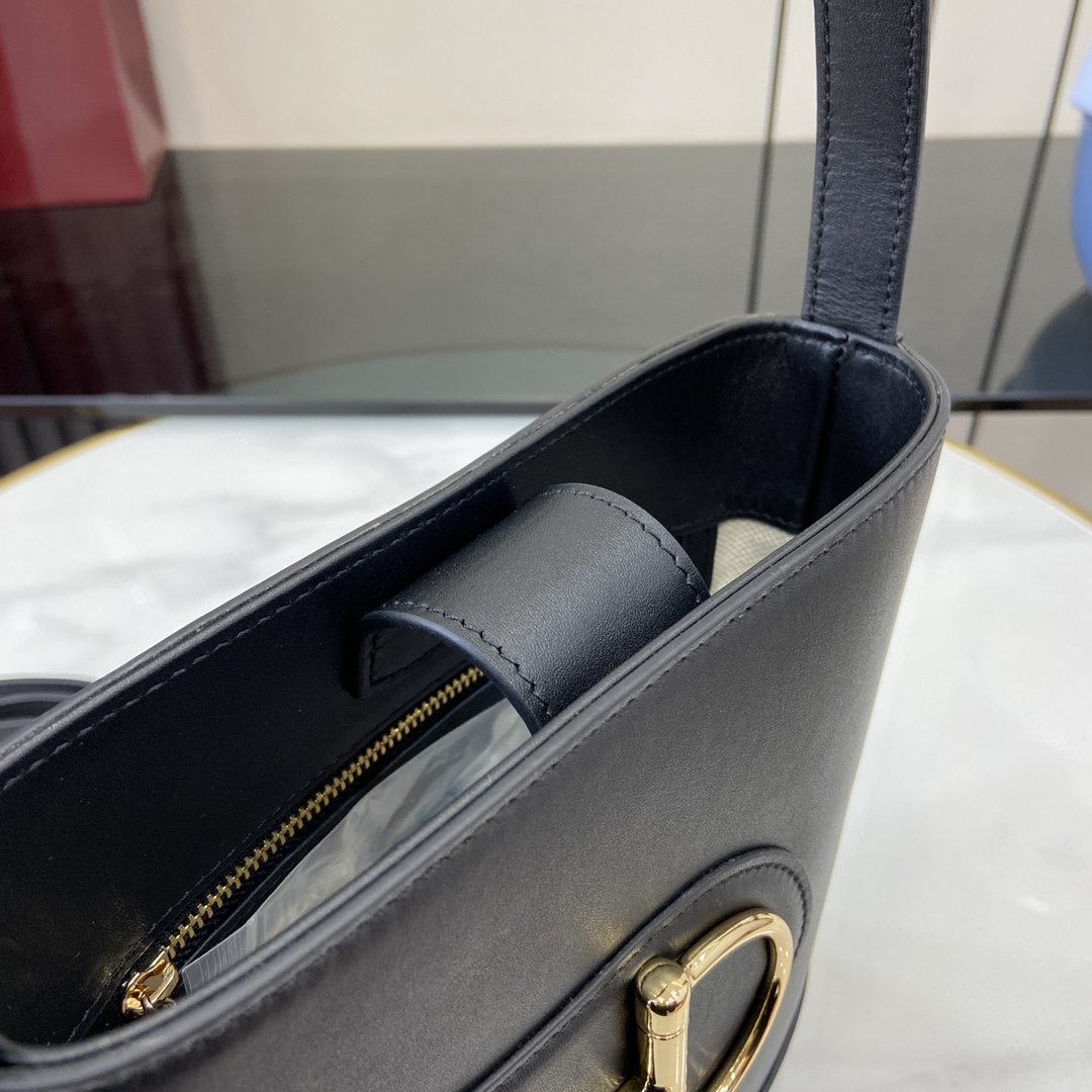 Gucci 73 Mini Bucket Bag - DesignerGu