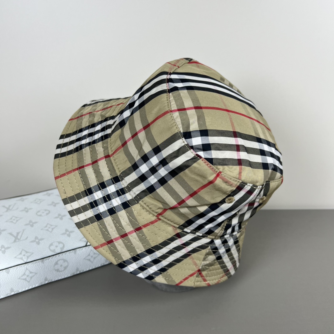 Burberry Check Bucket Hat - DesignerGu