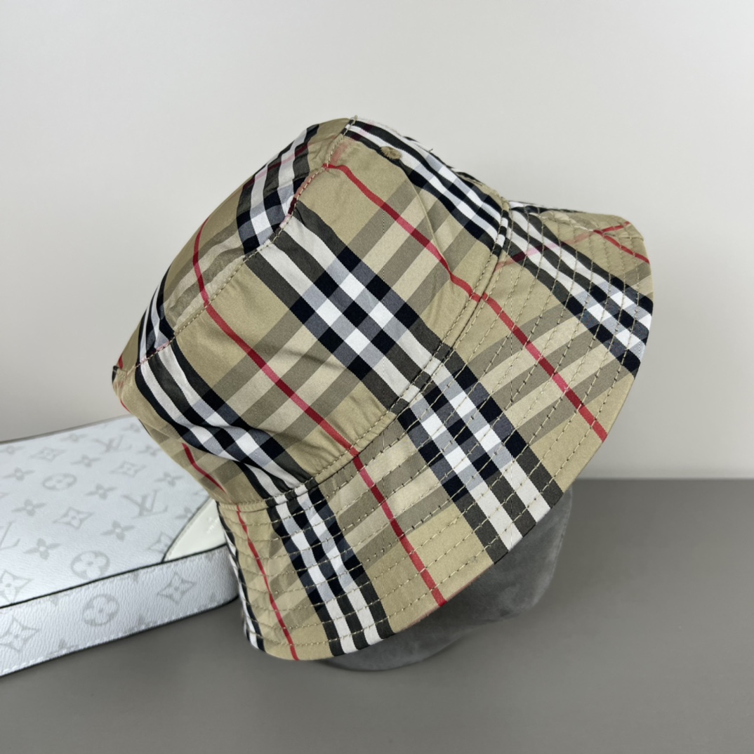 Burberry Check Bucket Hat - DesignerGu