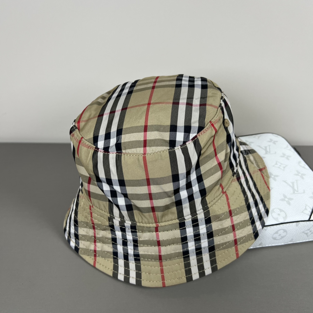 Burberry Check Bucket Hat - DesignerGu