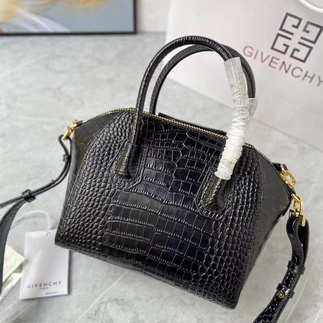 Givenchy Mini Antigona Bag In Crocodile Effect Leather - DesignerGu